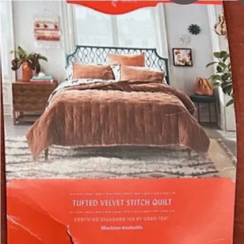 Opalhouse Tufted Velvet Stitch Quilt Coverlet & 2 Shams Rust Brown Full/Queen